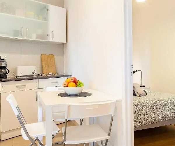 Appartamento Relax In For 4 People With Terrace And Parking